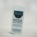 Répartiteur de frais de chauffage OCEA Smart Building avec capteur thermique et écran, permettant le suivi précis des consommations énergétiques et la maîtrise des charges - OCEA Smart Building